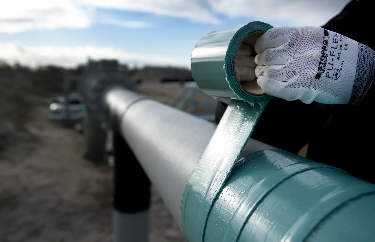 
Seal for Life solutions are marketed under different industry-leading brands and are pioneering in the protection and retrofitting of a variety of customer infrastructure, including pipelines and piles.