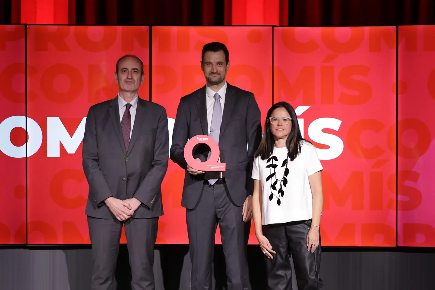 David Cazorla, presidente de Henkel Ibérica, recoge el premio a la Igualdad