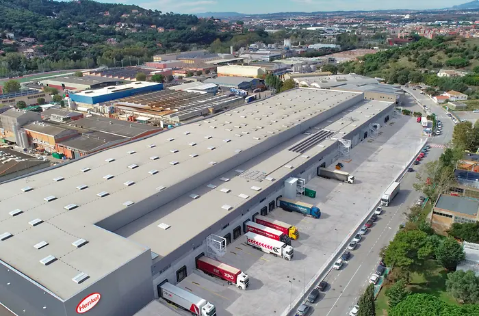 Foto del Almacén B de Henkel Consumer Brands en Montornés del Vallés